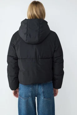 Abrigo acolchado capucha