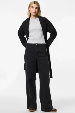 Abrigo de pa&ntilde;o