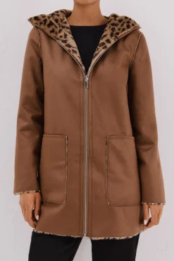 Abrigo efecto doble faz reversible