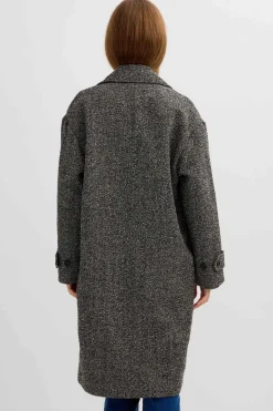 Abrigo espiga hombro ca&iacute;do