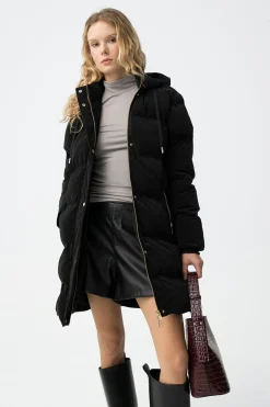 Abrigo largo acolchado