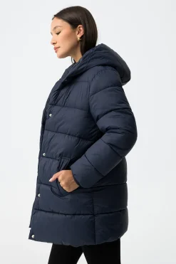 Abrigo Largo de Nailon Acolchado