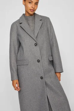 Abrigo largo de pa&ntilde;o con solapas