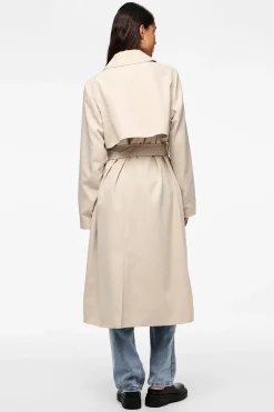 Abrigo trench