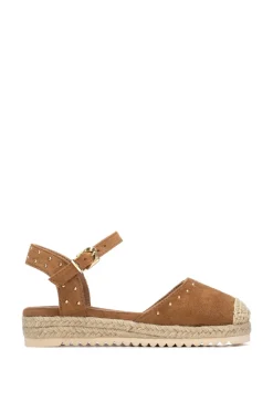 Alpargata con hebilla