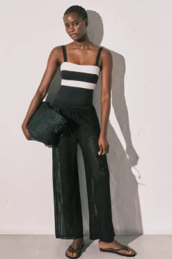 Ba&ntilde;ador bandeau moldeador color block B&W