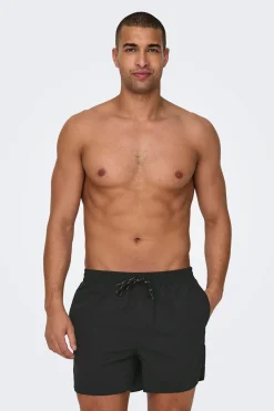 Ba&ntilde;ador corto