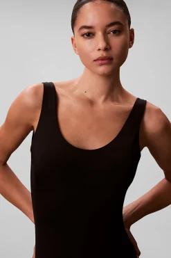 Ba&ntilde;ador estampado escote espalda