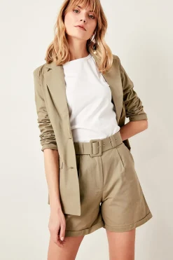 Bermudas con botones