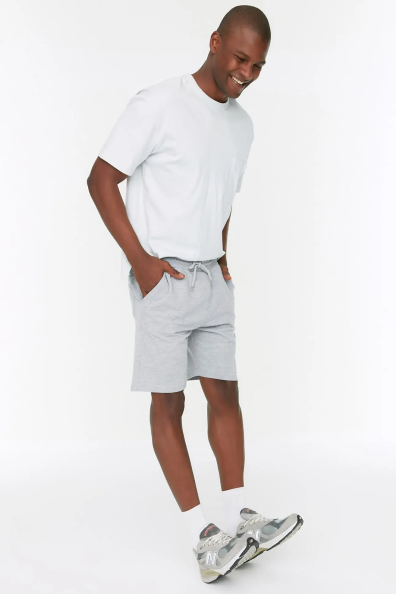 Bermudas tipo jogger