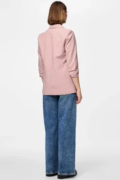 Blazer b&aacute;sica