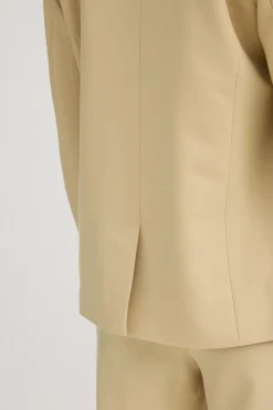 Blazer con hombreras