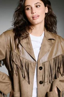 Blazer de ante con flecos