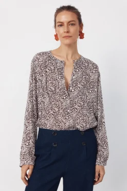 Blusa cuello redondo