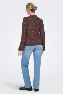 Blusa estampada manga larga