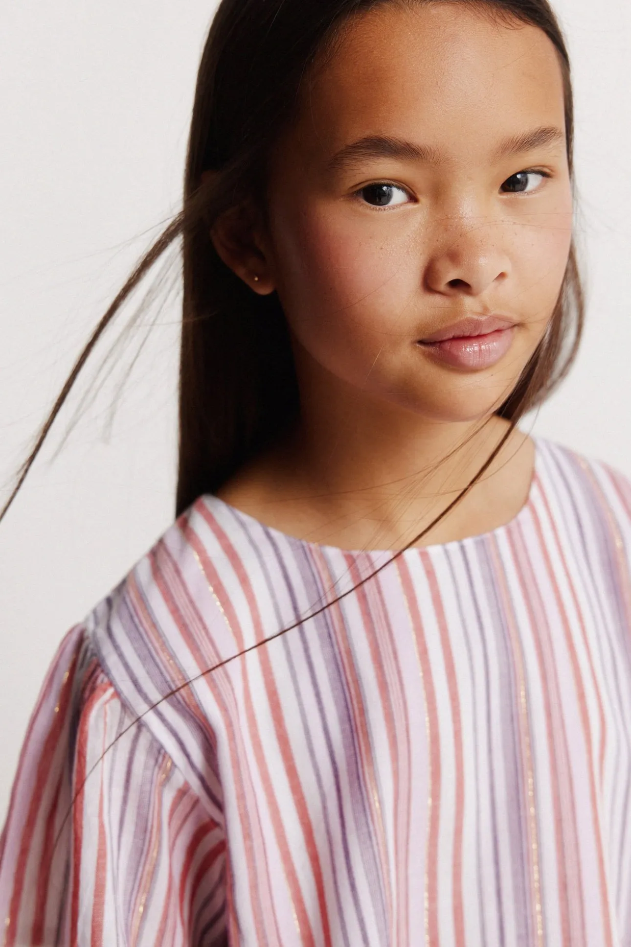 Blusa manga corta rayas lurex ni&ntilde;a