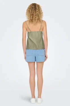 Blusa regular fit tirantes