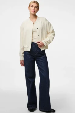 Bomber b&aacute;sica