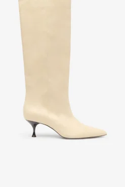 Bota tac&oacute;n kitten efecto coco