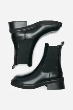 Bot&iacute;n chelsea plano