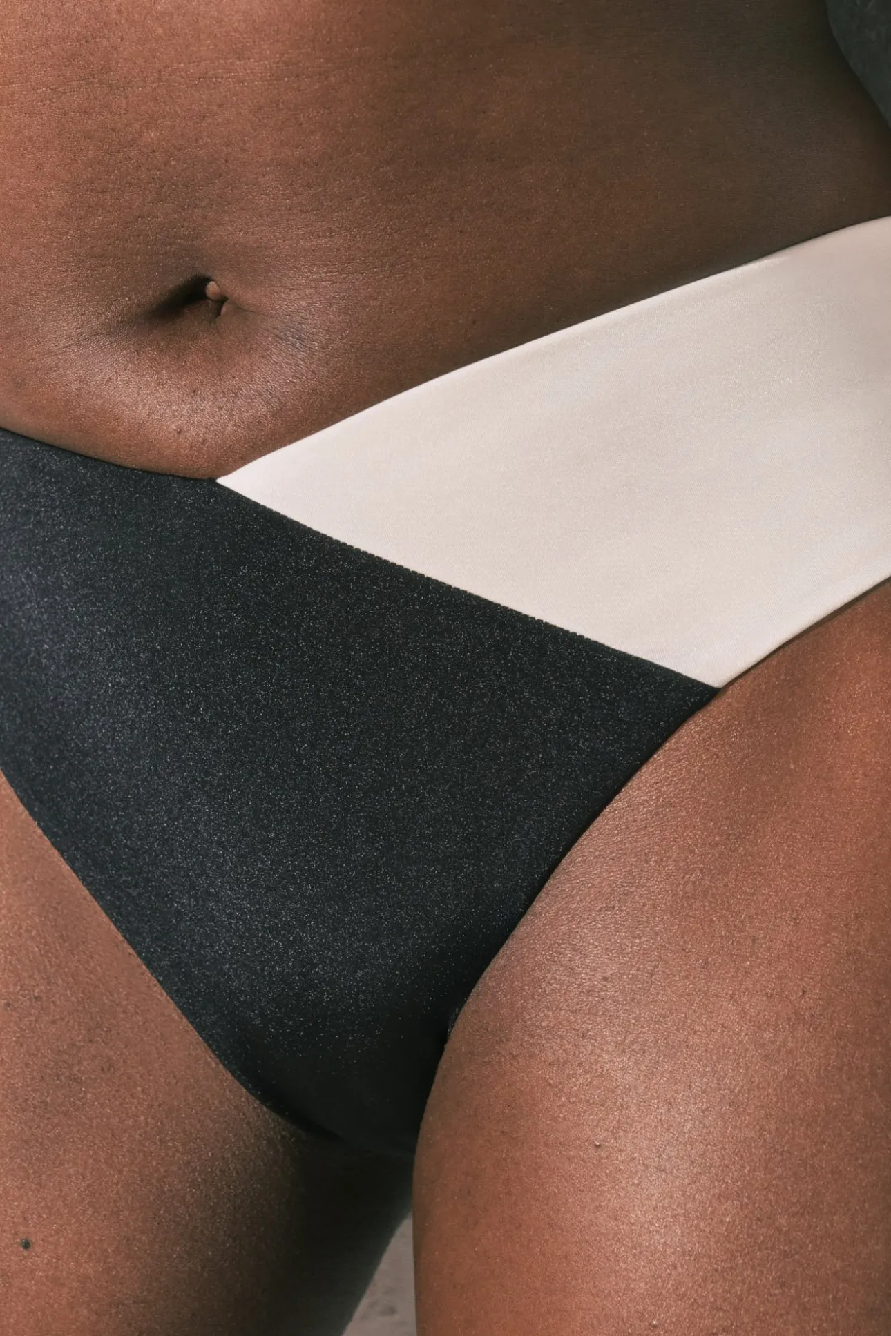 Braga bikini alta color block B&W