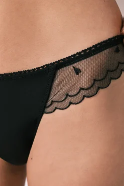 Braga brasile&ntilde;a tul bordado negro