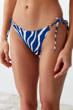 Braga de bikini cl&aacute;sica animal print