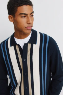 C&aacute;rdigan botones raya vertical