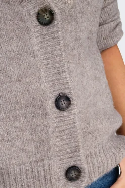 C&aacute;rdigan con botones