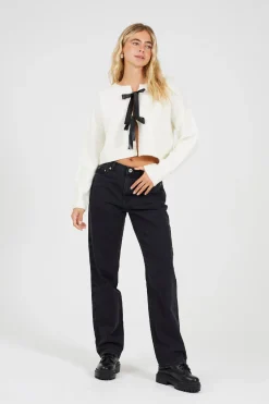 C&aacute;rdigan de punto con lazos