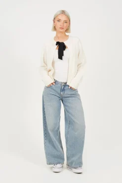 C&aacute;rdigan de punto con lazos