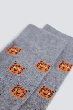 Calcet&iacute;n largo le&oacute;n