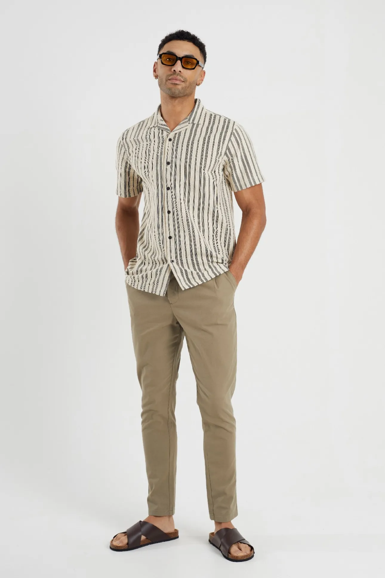 Camisa a rayas manga corta