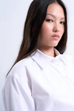 Camisa amplia de corte oversize