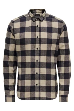 Camisa de hombre de manga larga y cuadros