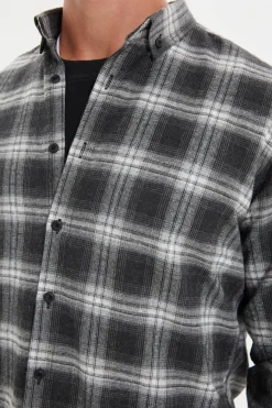 Camisa de le&ntilde;ador