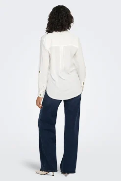 Camisa de rayas bolsillos frontales