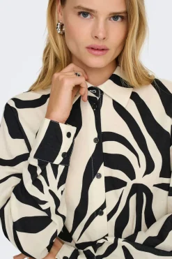 Camisa estampada floral