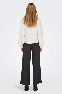 Camisa manga larga bordada