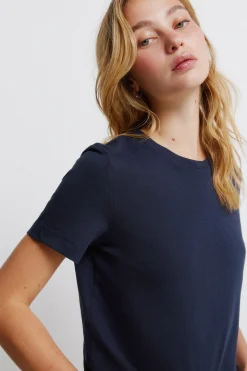 Camiseta b&aacute;sico manga corta