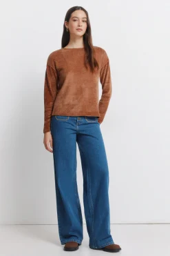 Camiseta chenilla tachas