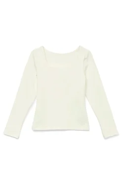 Camiseta cuello cuadrado