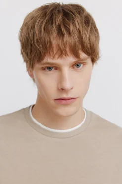 Camiseta cuello doble