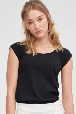 Camiseta cuello redondo