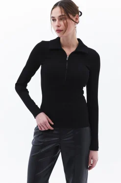 Camiseta de cuello polo