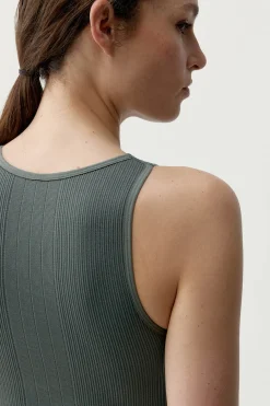 Camiseta deportiva Nora verde