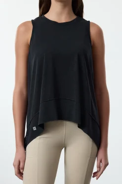 Camiseta deportiva yoga sin mangas