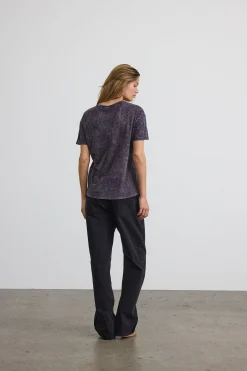 Camiseta efecto lavado