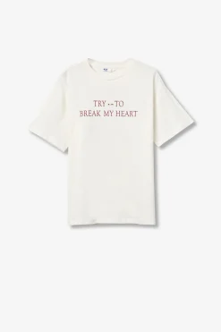 Camiseta estampada con aplique