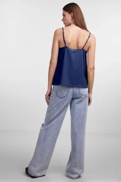 Camiseta lencera de tirantes